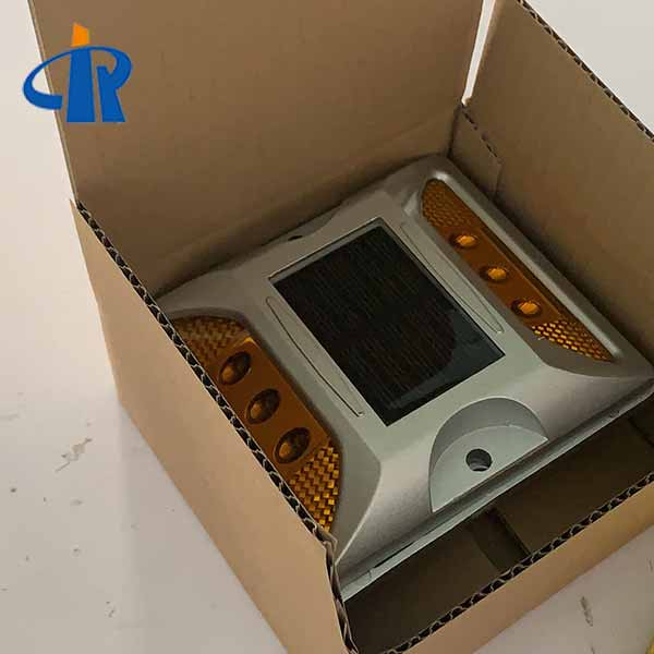 <h3>270 Degree Solar Road Stud Reflector For Sale In China-RUICHEN</h3>
